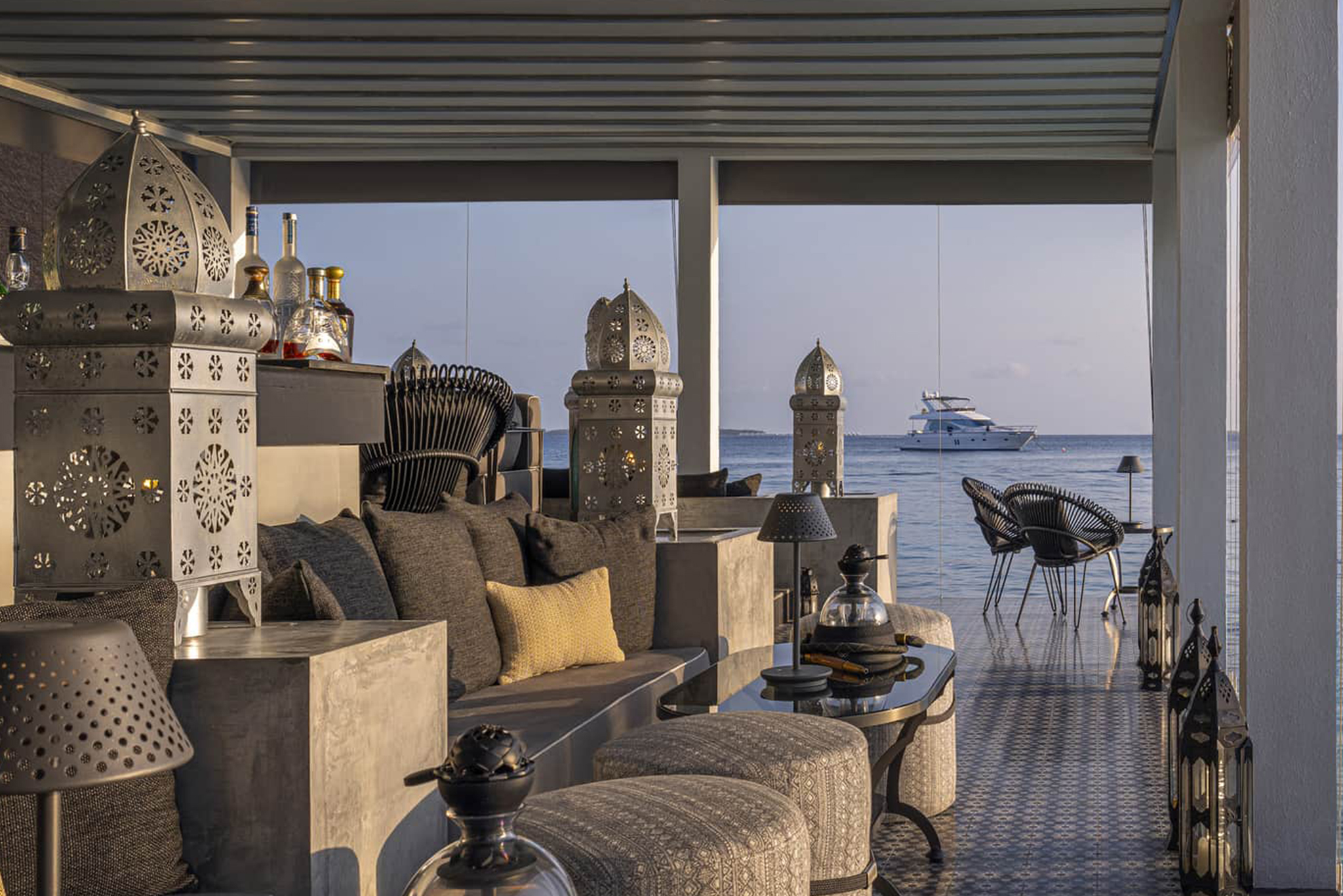 FS Landaa Giraavaru - Shisha Bar