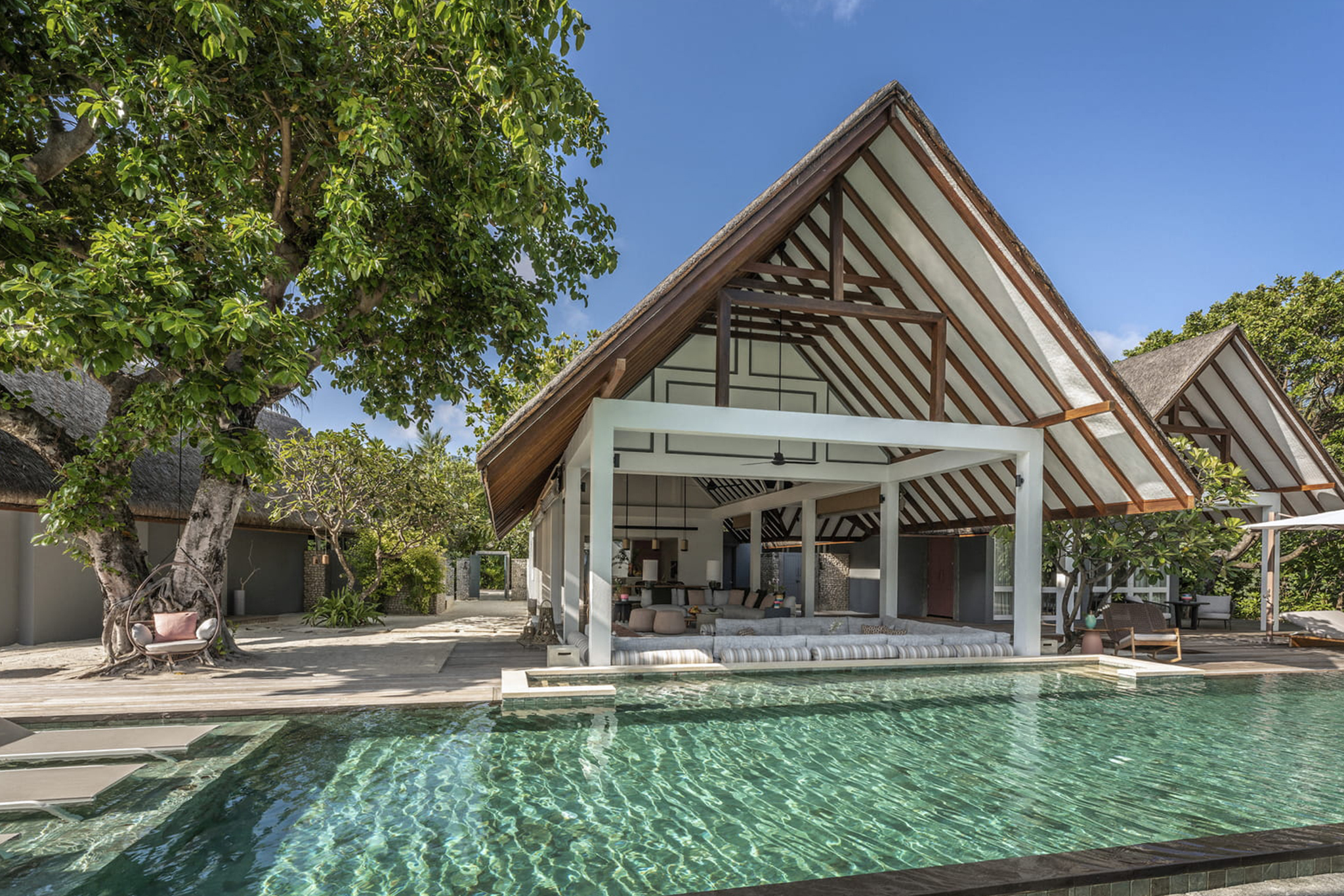 FS Landaa Giraavaru - Two-Bedroom Royal Beach Villa