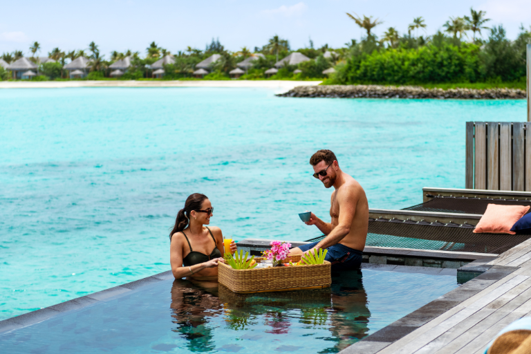 Hilton Maldives Amingiri Resort & Spa Floating Breakfast