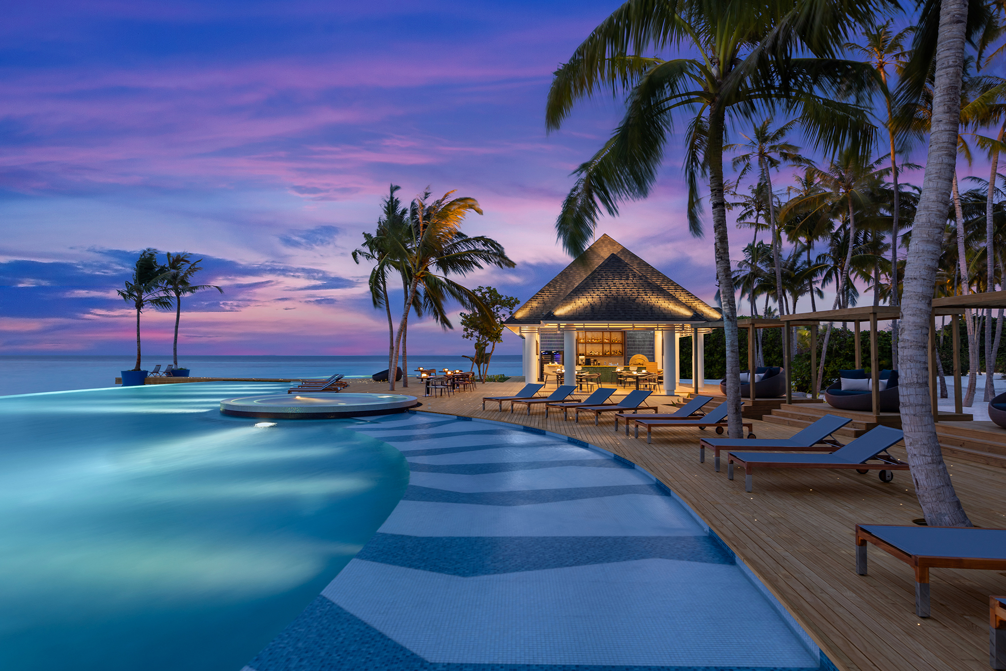 Avani + Fares Skipjack Bar Restaurant