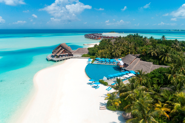 Anantara Dhigu Maldives pool aerial