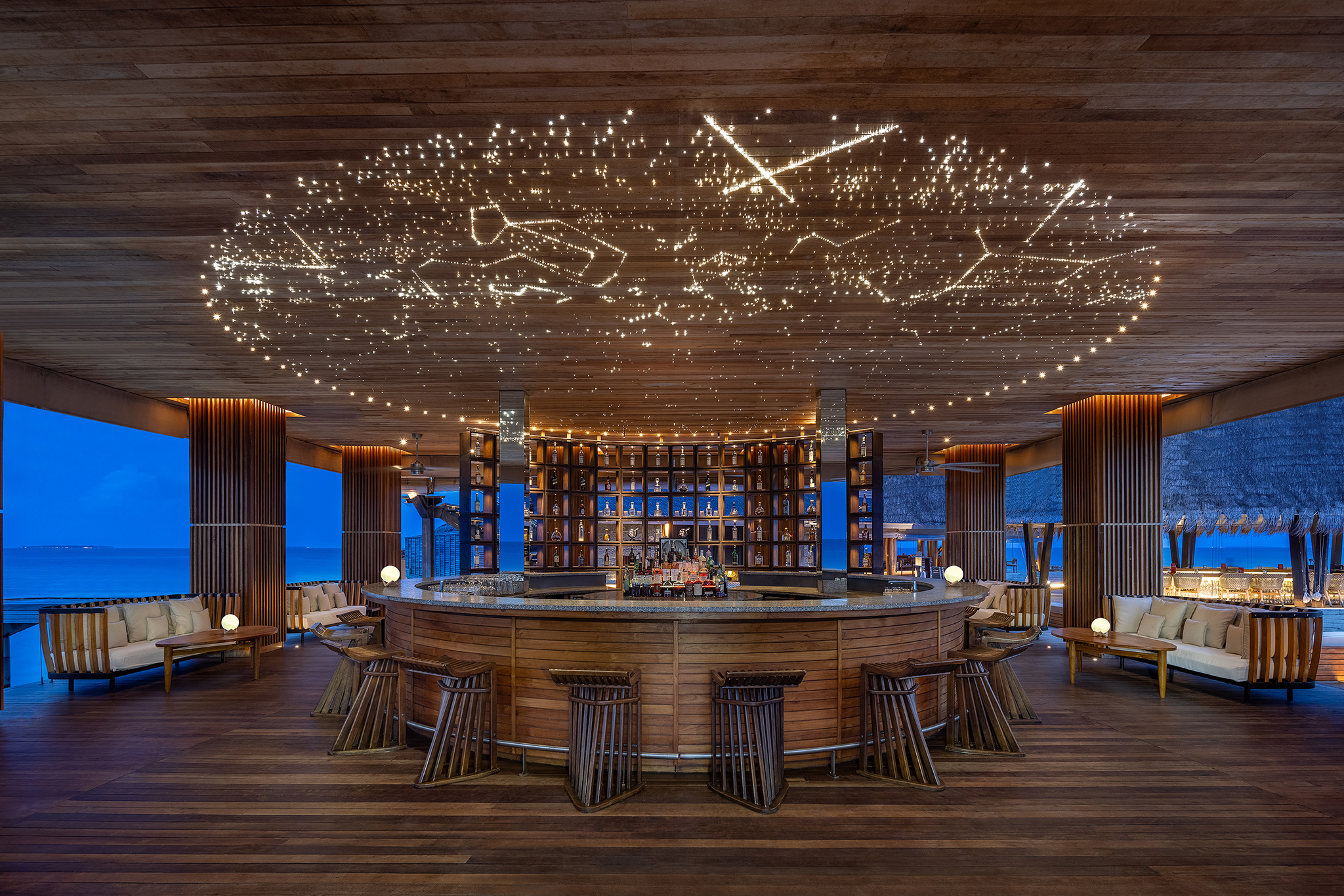 Anantara Kihavah Maldives SKY Restaurant