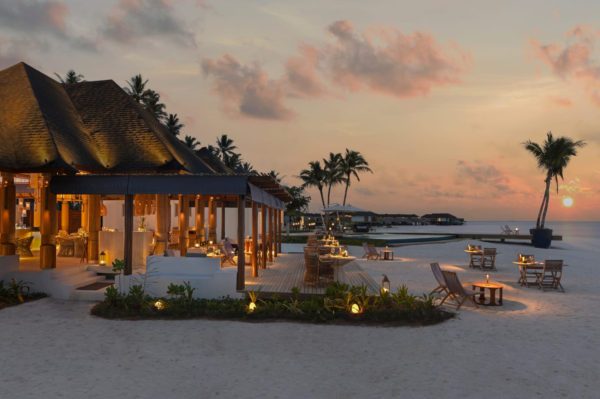 Avani + Fares Maldives- Charcoal