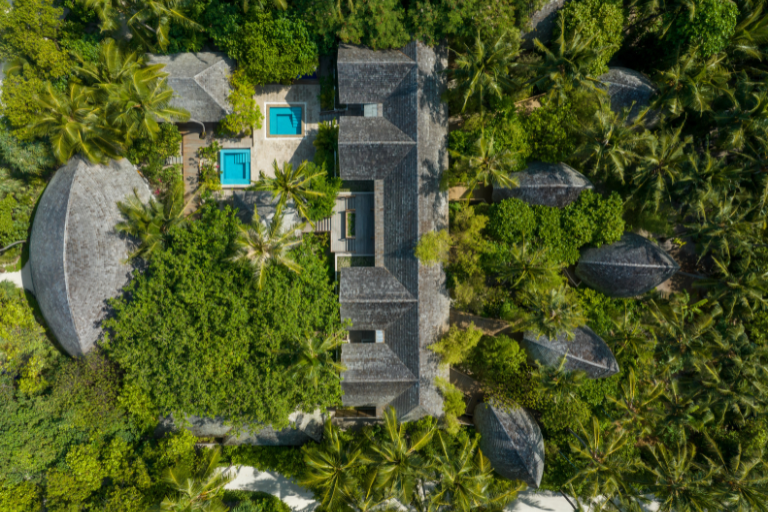 Emerald Faarufushi Resort & Spa The Emerald Spa aerial