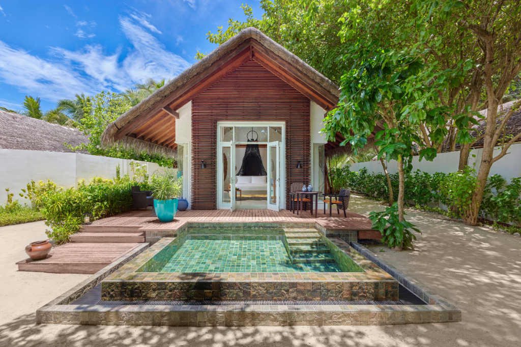 Fairmont Maldives Sirru Fen Fushi Beach Sunrise Villa with Private Pool