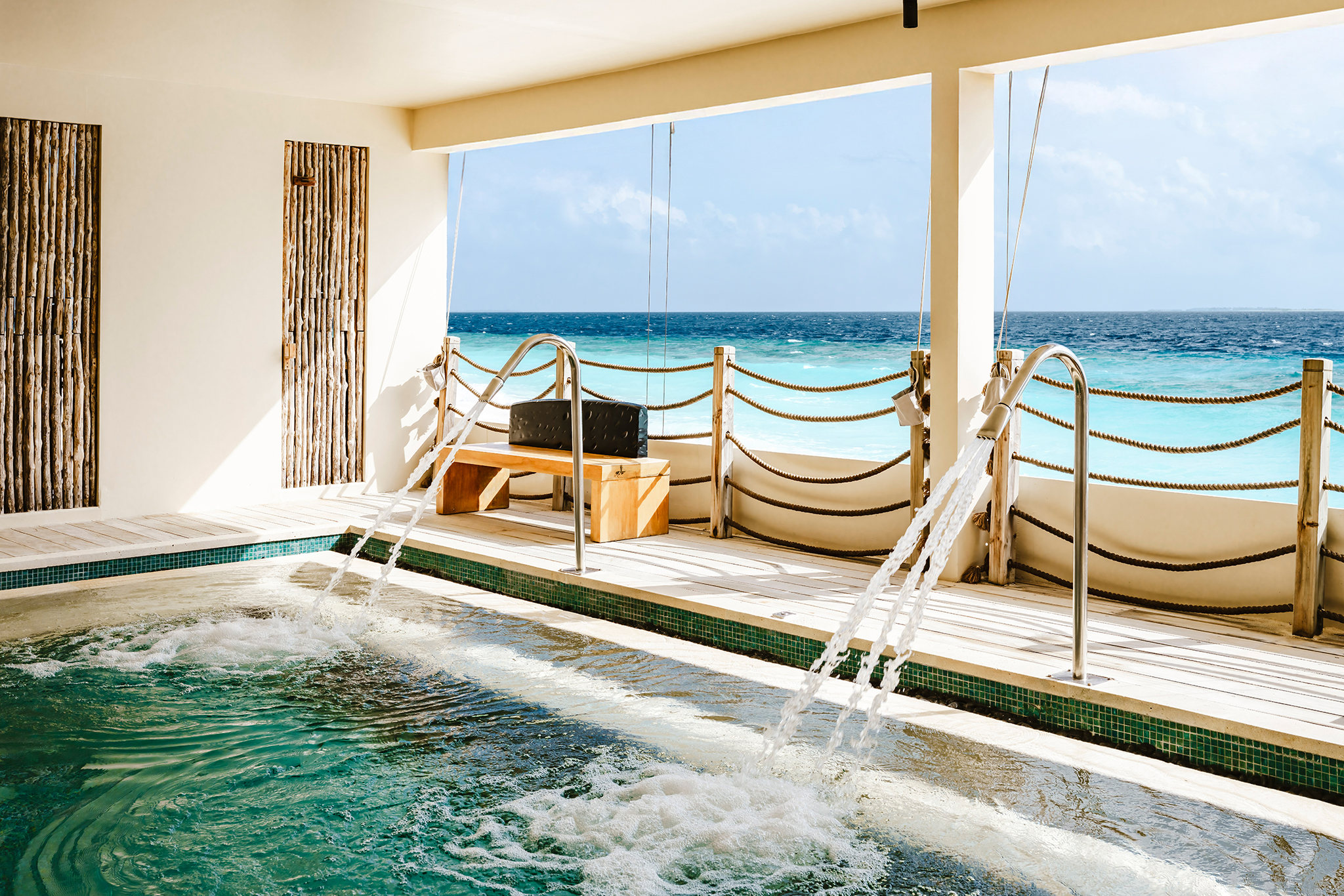InterContinental Maldives Maamunagau Spa 