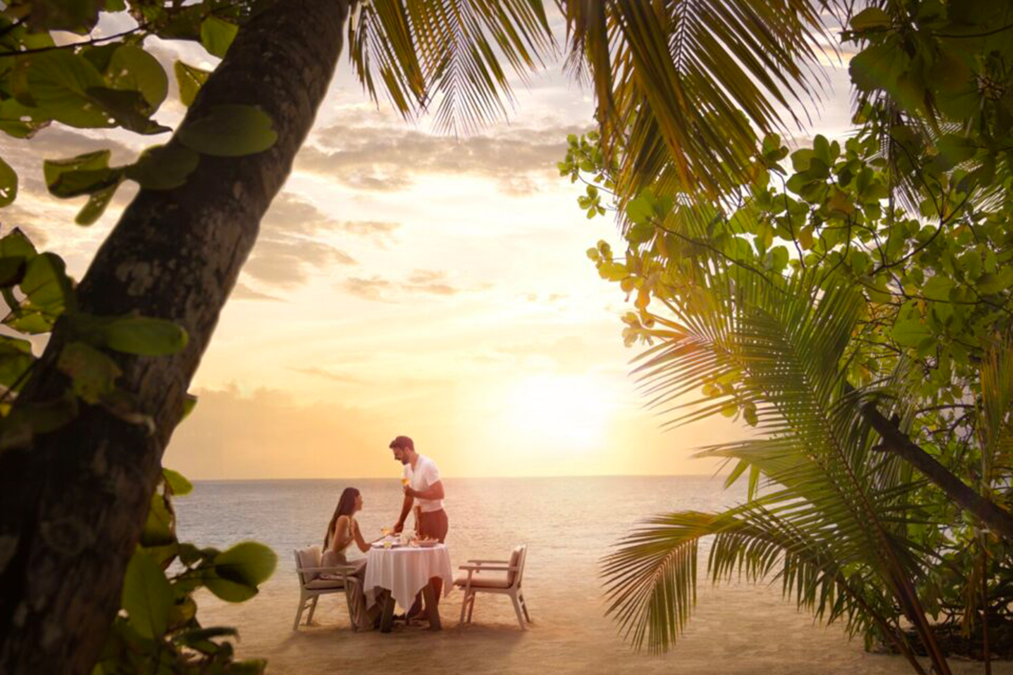 InterContinental Maldives Maamunagau Resort Club International Afternoon tea