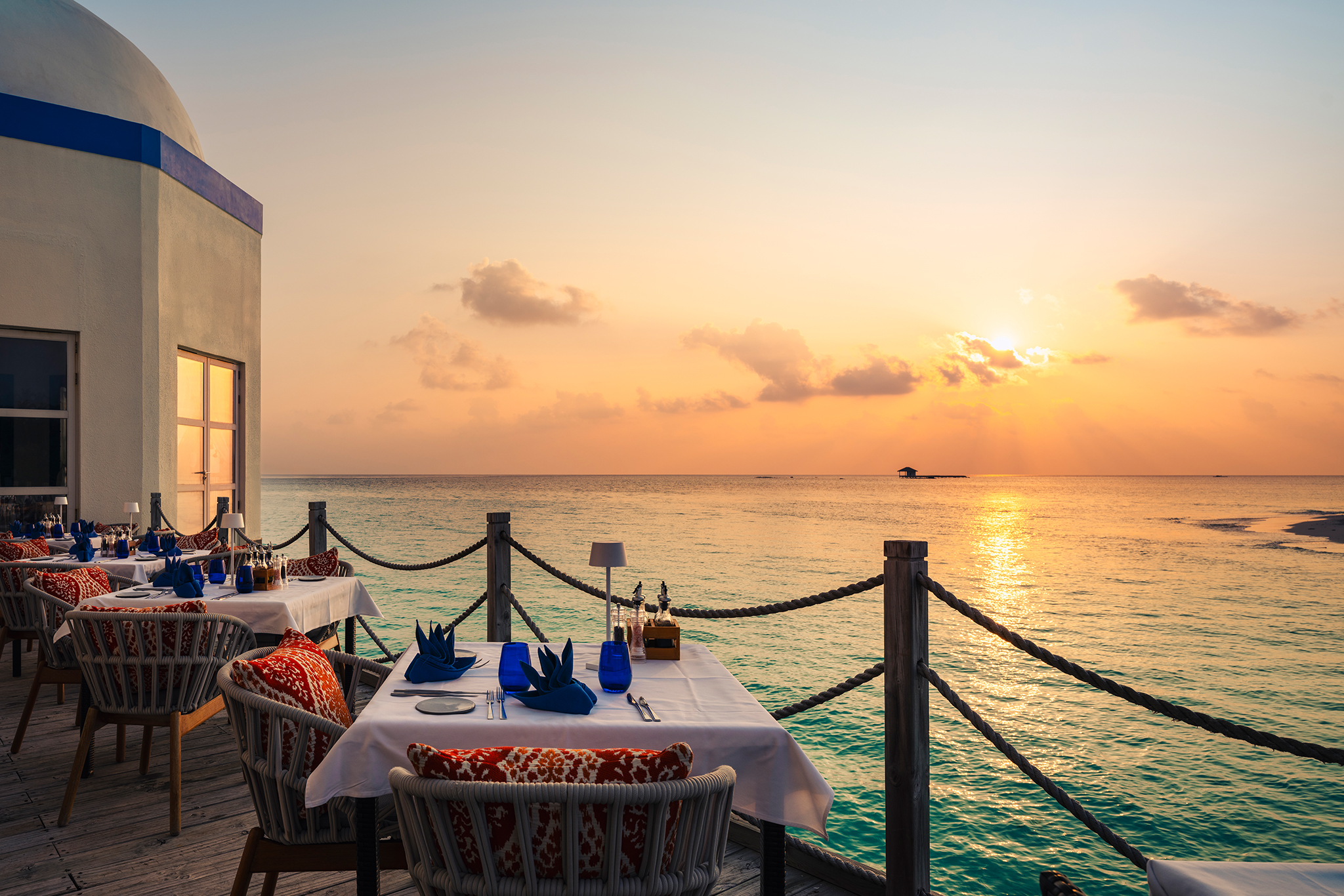 InterContinental Maldives Maamunagau Resort The Lighthouse
