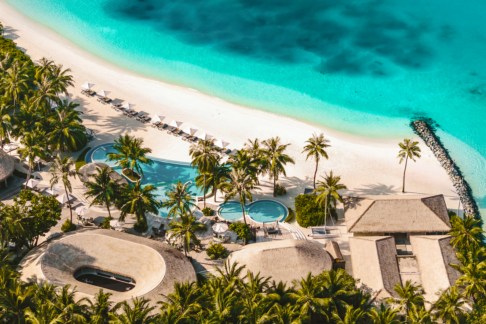 InterContinental Maldives - Pool Bar 