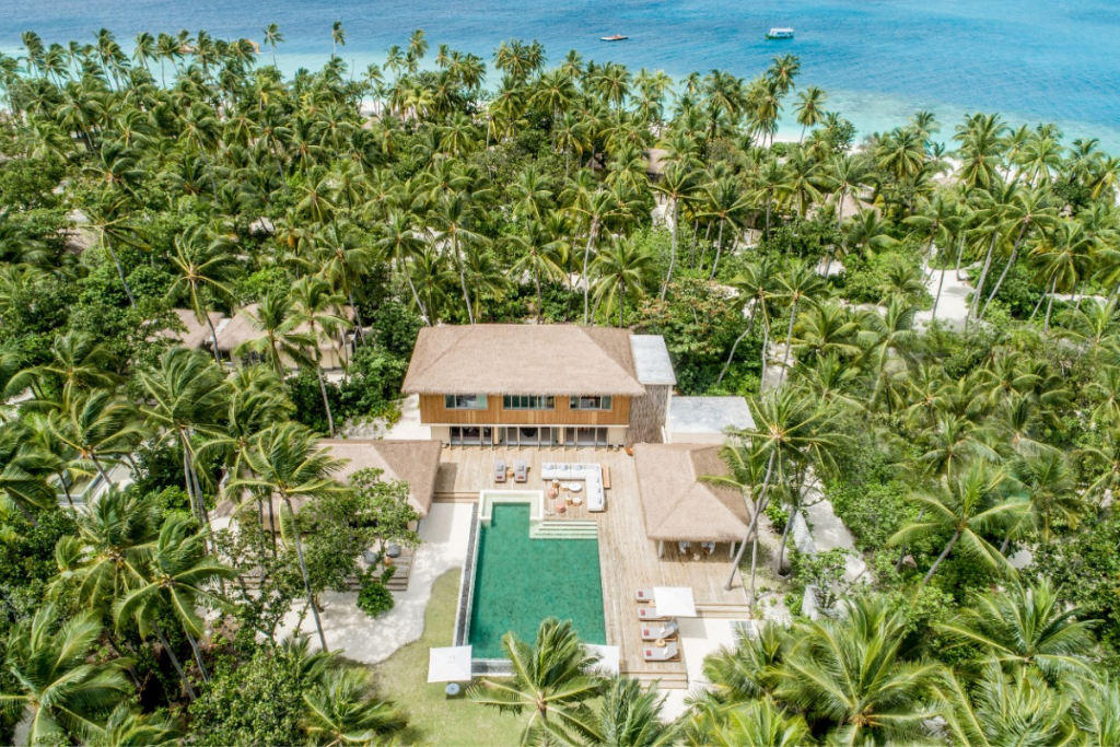 InterContinental Maldives Maamunagau Resort Three Bedroom Royal Beachfront Residence