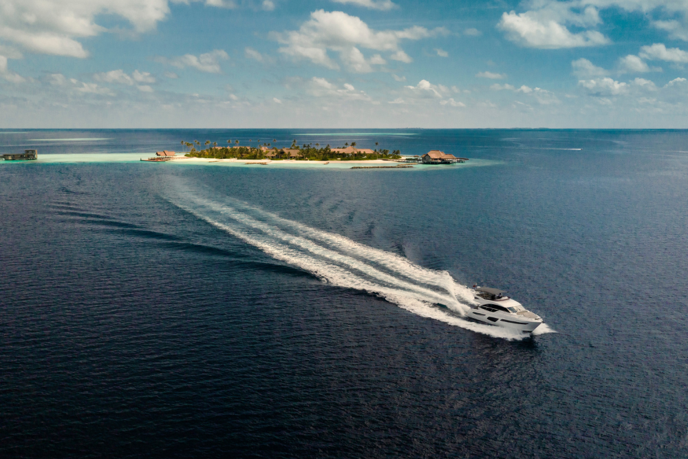 Ithaafushi Private Island Luxury Yacht