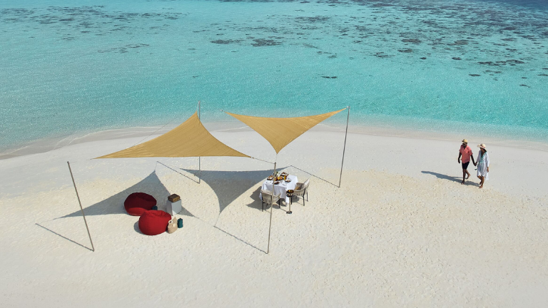 Jumeirah Maldives Olhahali Island Sandbank Escape