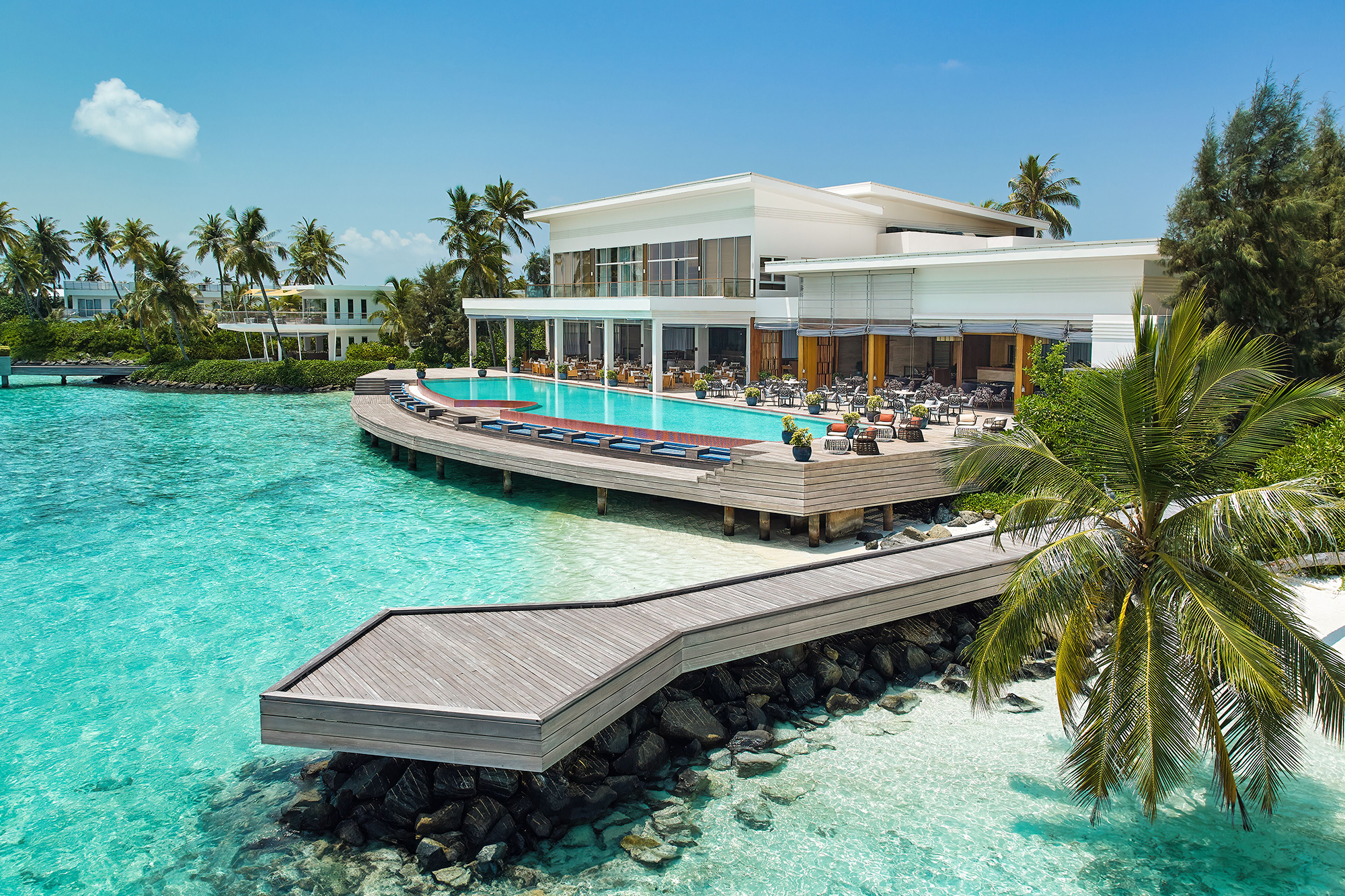 Jumeirah Olhahali Island Glow