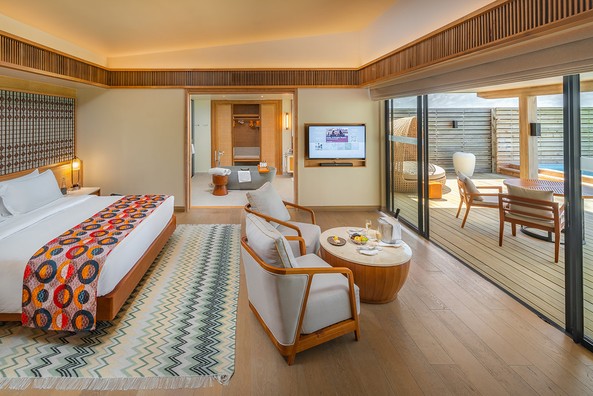 Kuda Villingili Resort Maldives - Sunrise Water Villa with Private Pool