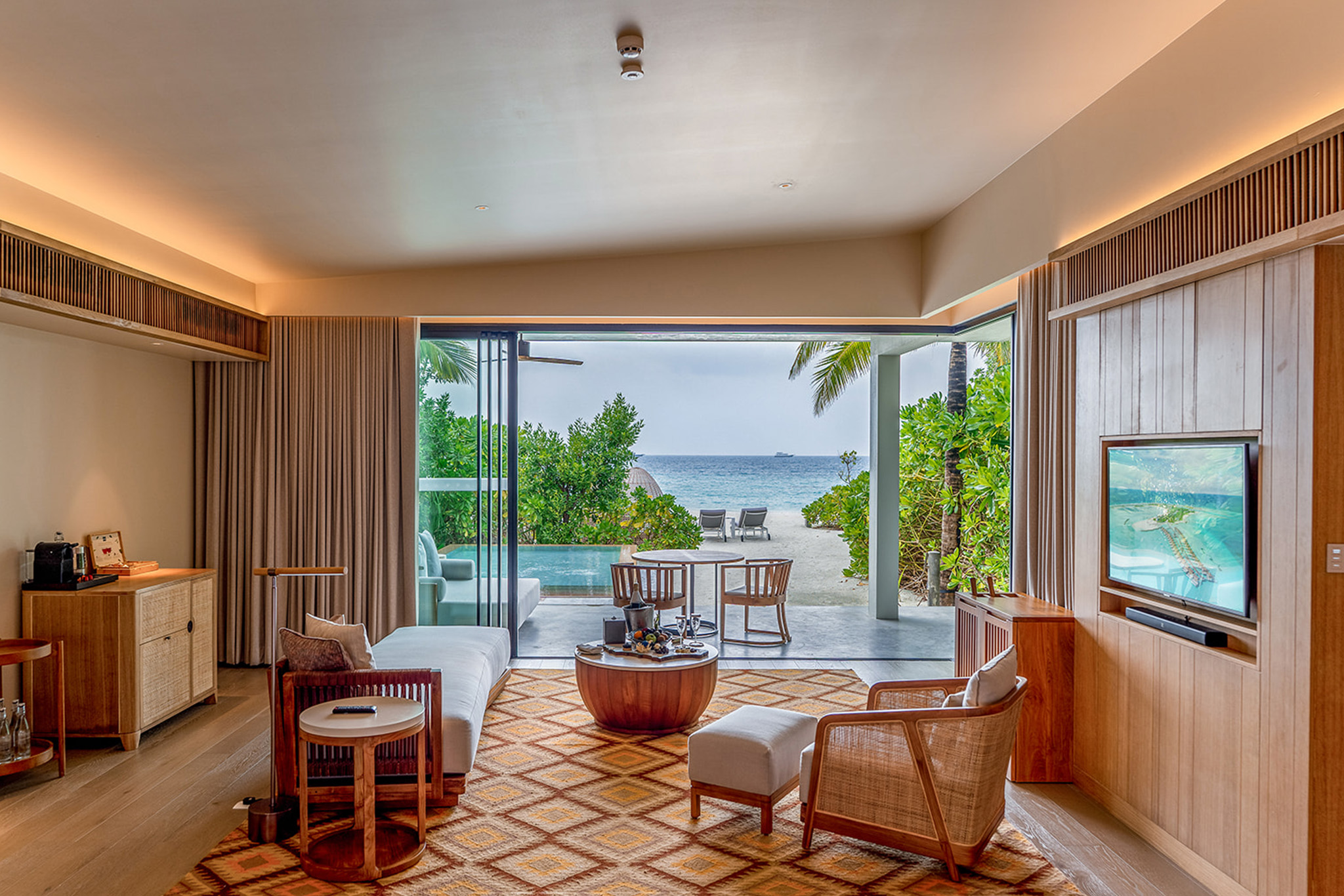 Kuda Villingili Resort Maldives - Sunset Beach Villa with Private Pool