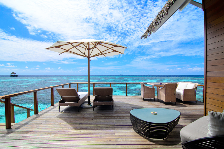 Kandolhu Maldives villa deck view