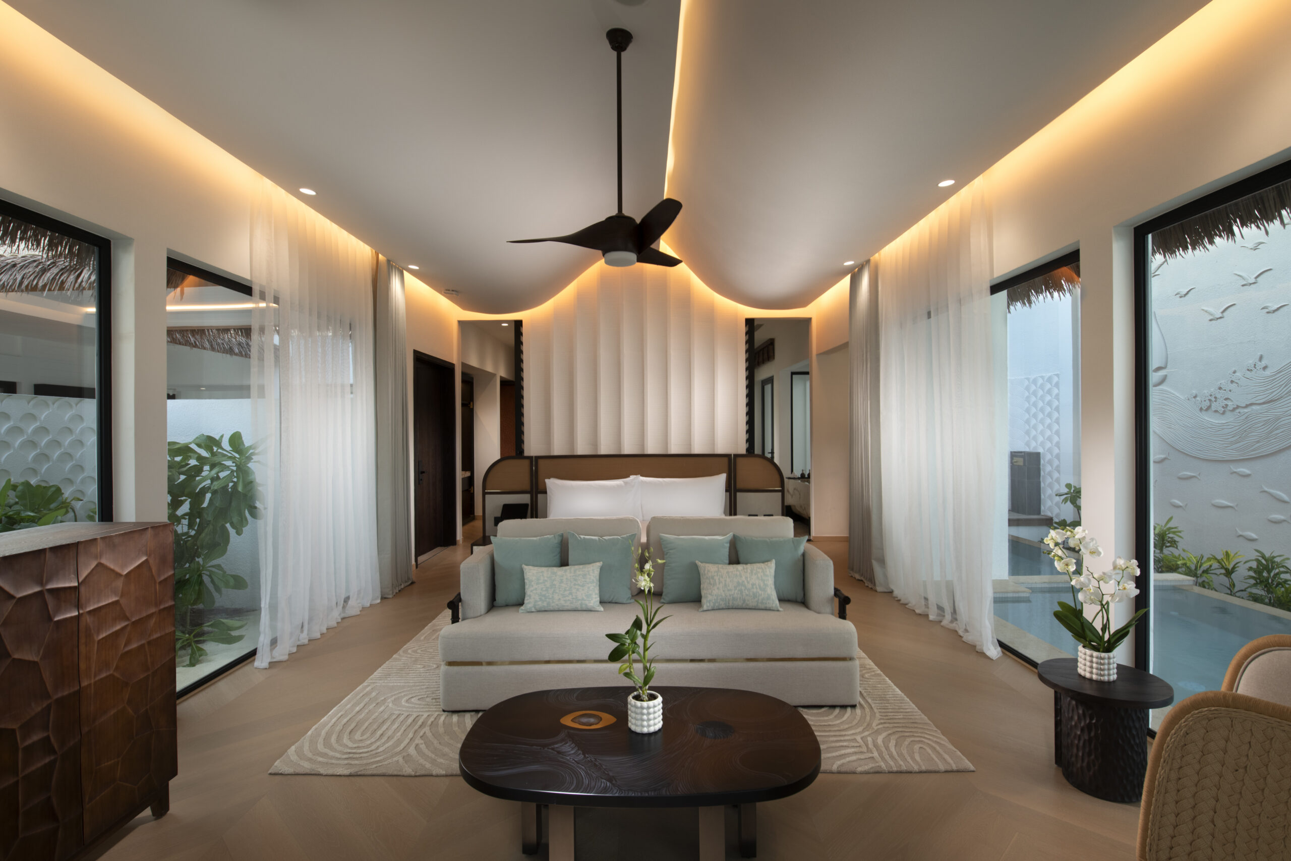 Hilton Maldives Amingiri - TheResidence_MasterBedroom