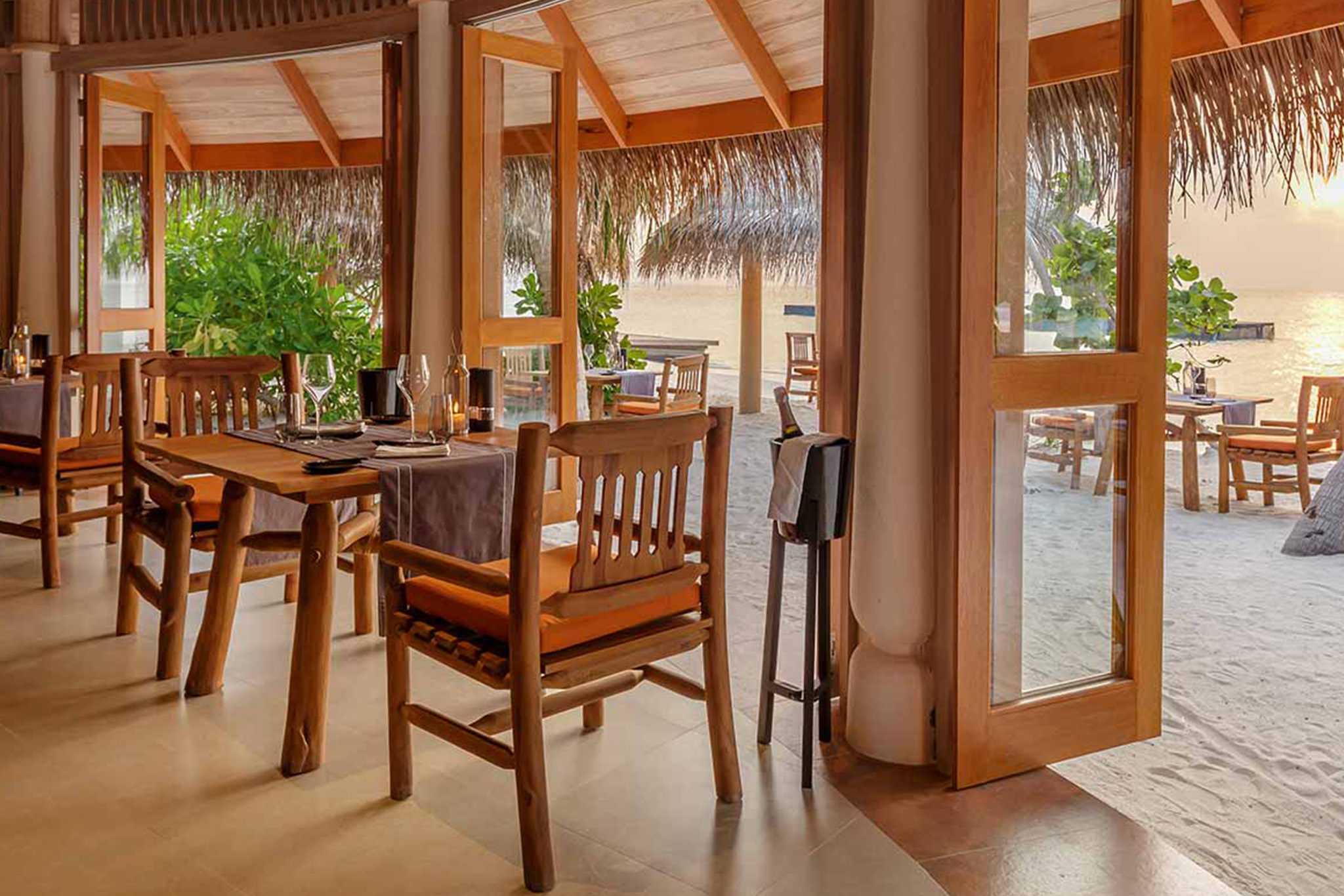 Milaidhoo Maldives Shoreline Grill