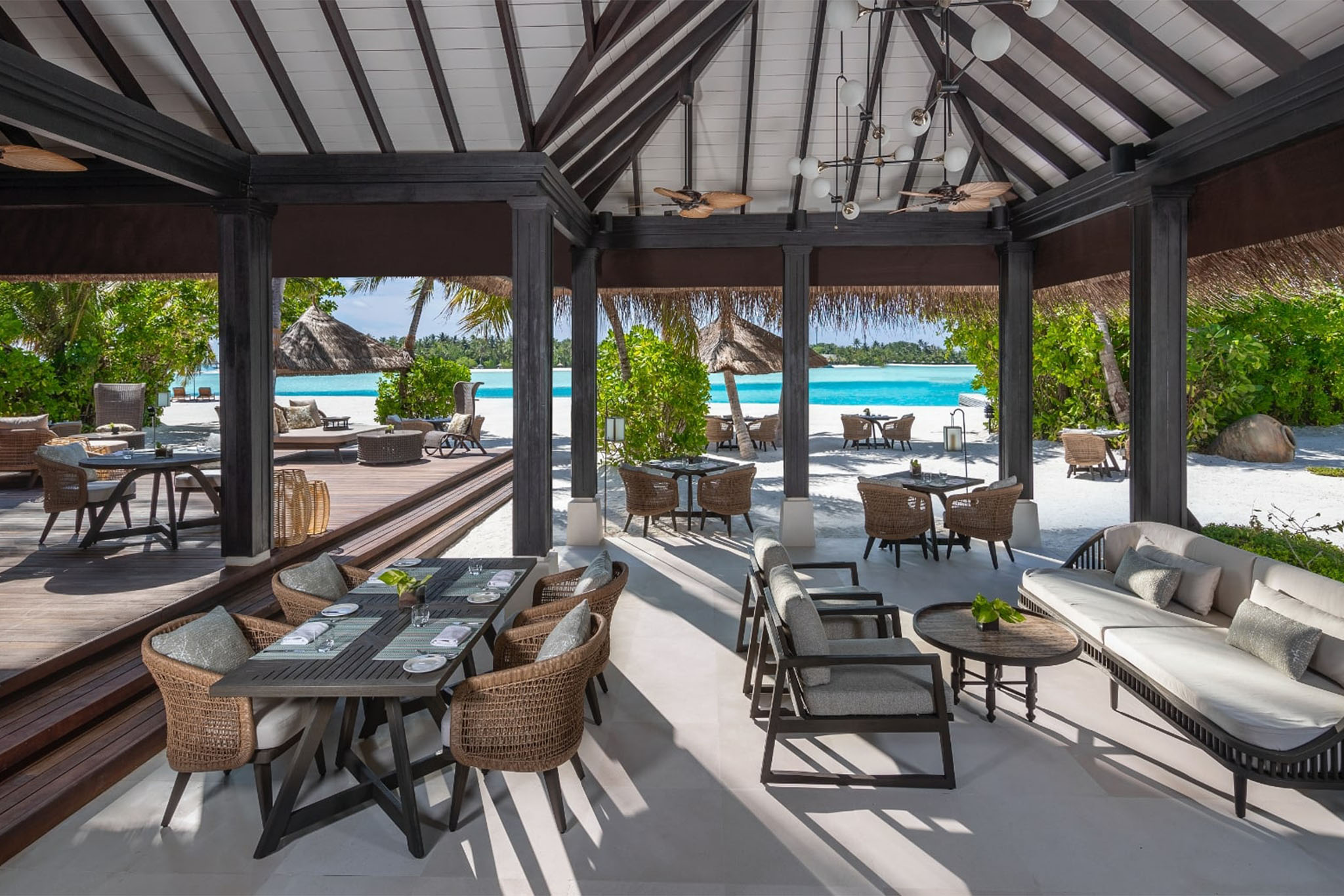 Naladhu Private Island - The Living Room