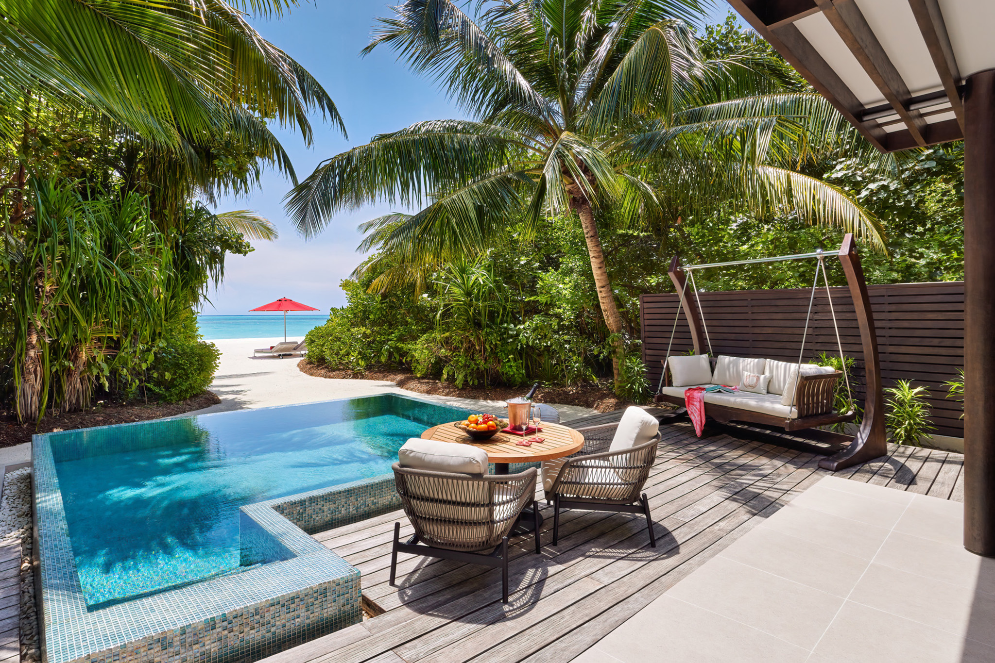 Niyama Private Islands - Deluxe Beach Pool Villa Deck