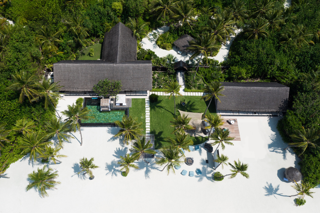 One&Only Reethi Rah Grand Residence Aerial