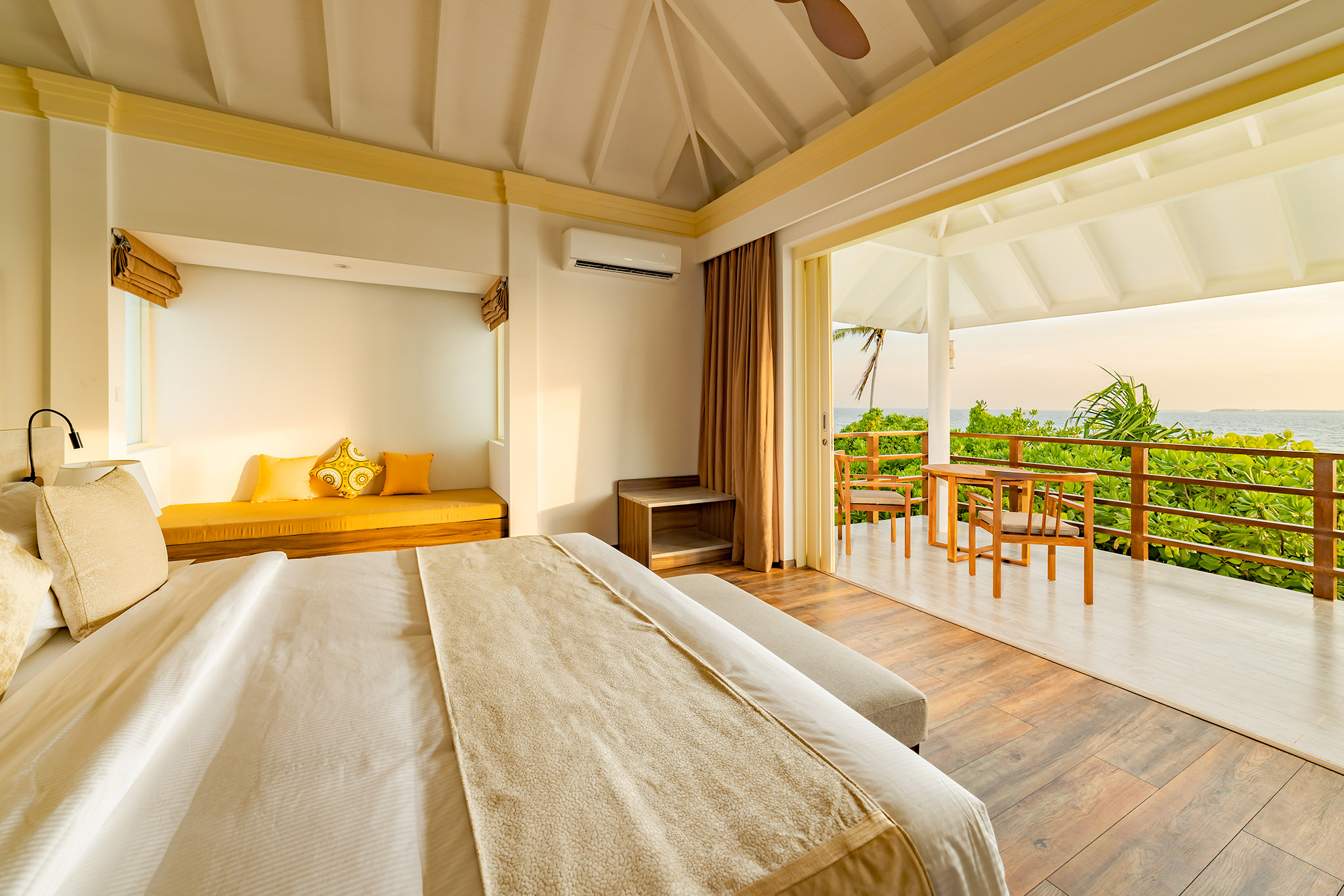 Siyam World Maldives – TWO STOREY POOL BEACH RESIDENCE Siyam World Maldives - TWO STOREY POOL BEACH RESIDENCE