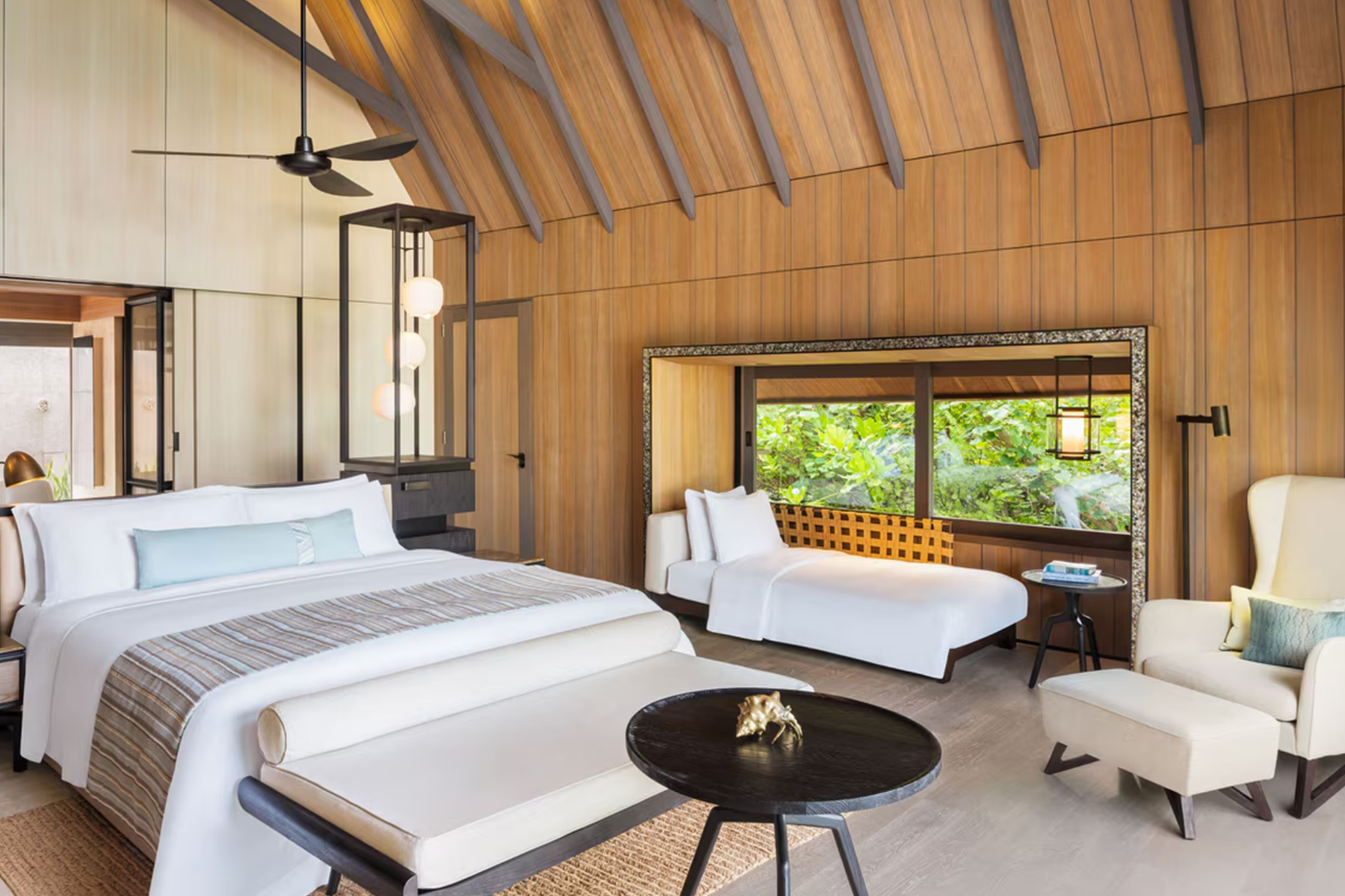 The St. Regis Maldives Vommuli Resort Beach Villa with Pool 
