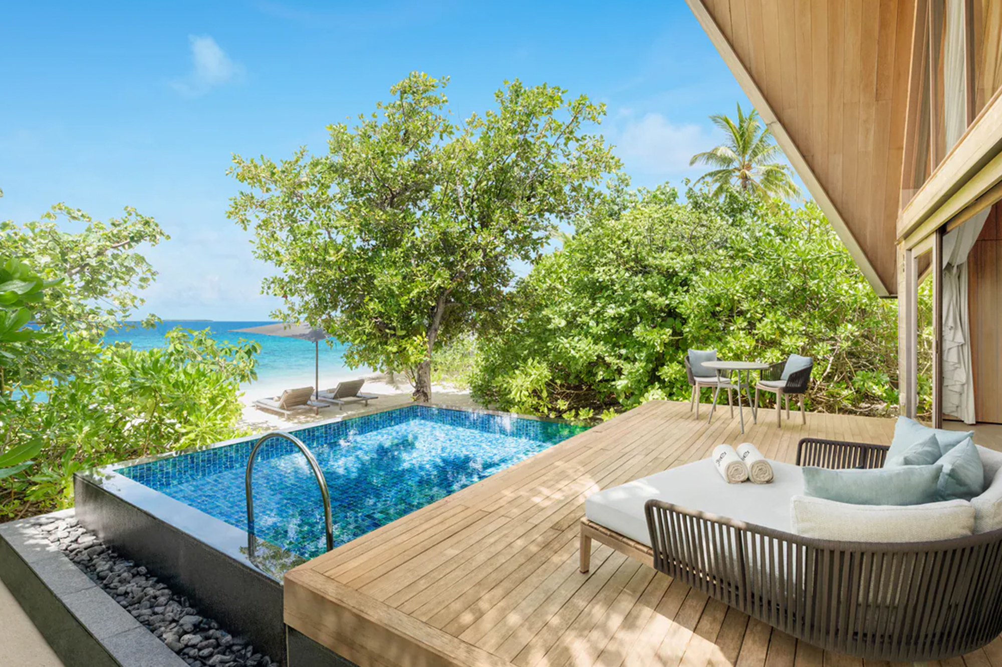 The St. Regis Maldives Vommuli Resort Beach Villa with Pool 