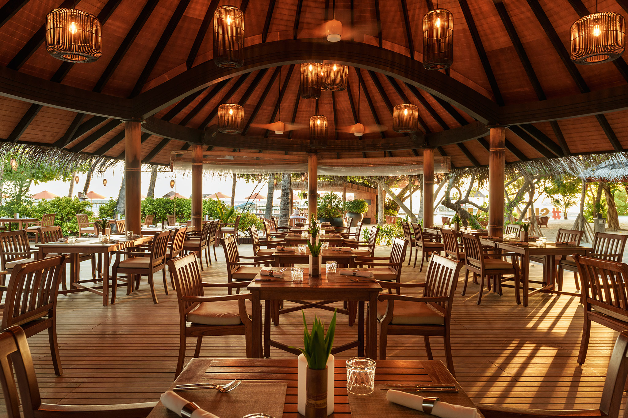 Sun Siyam Iru Fushi - Bamboo Restaurant