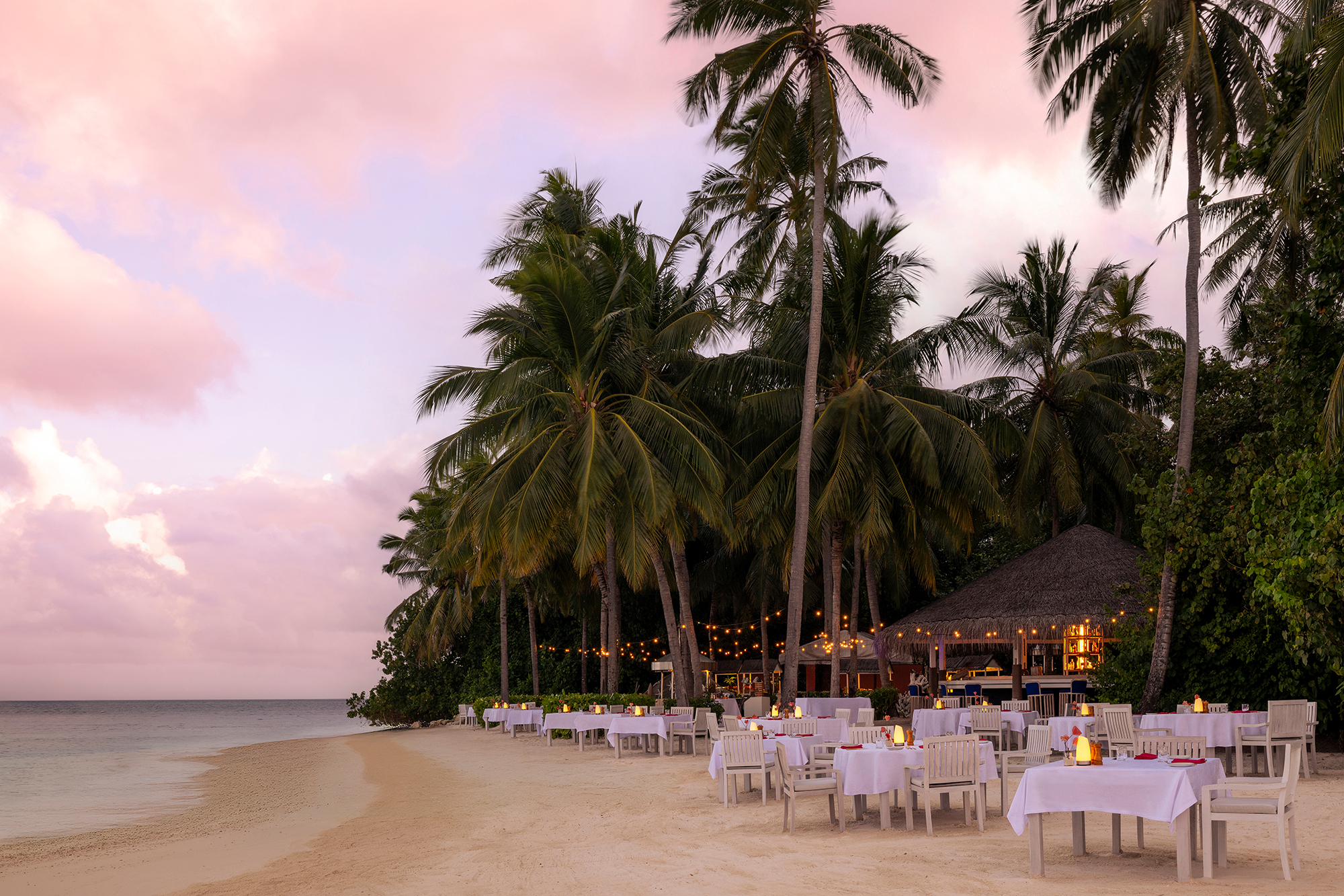 The Halcyon_0014_AK_MLEHP_The_Firepit Raffles Maldives Meradhoo Resort The Firepit Restaurant