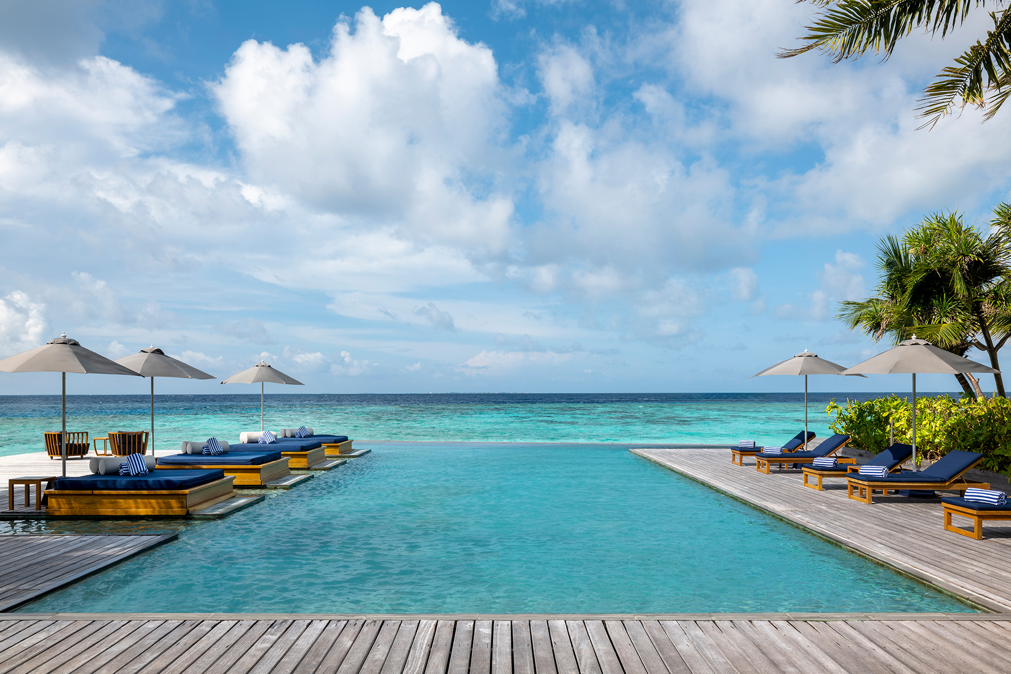 Raffles Maldives Meradhoo Sign Board