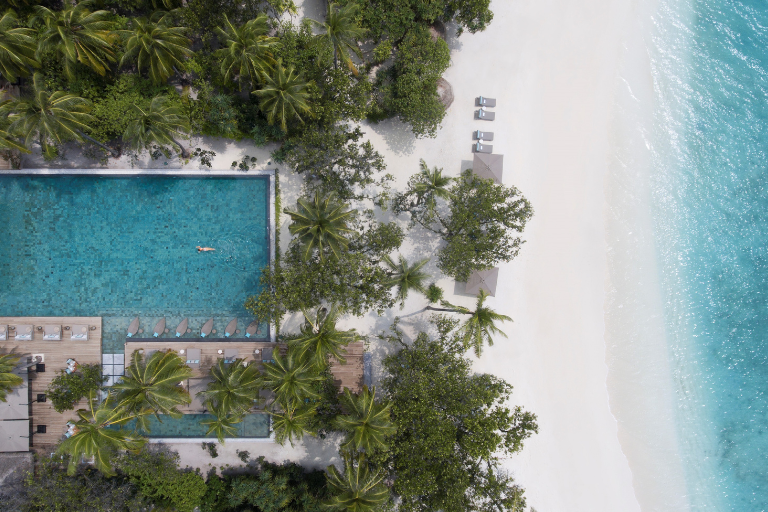 Vakkaru Maldives Main Pool aerial