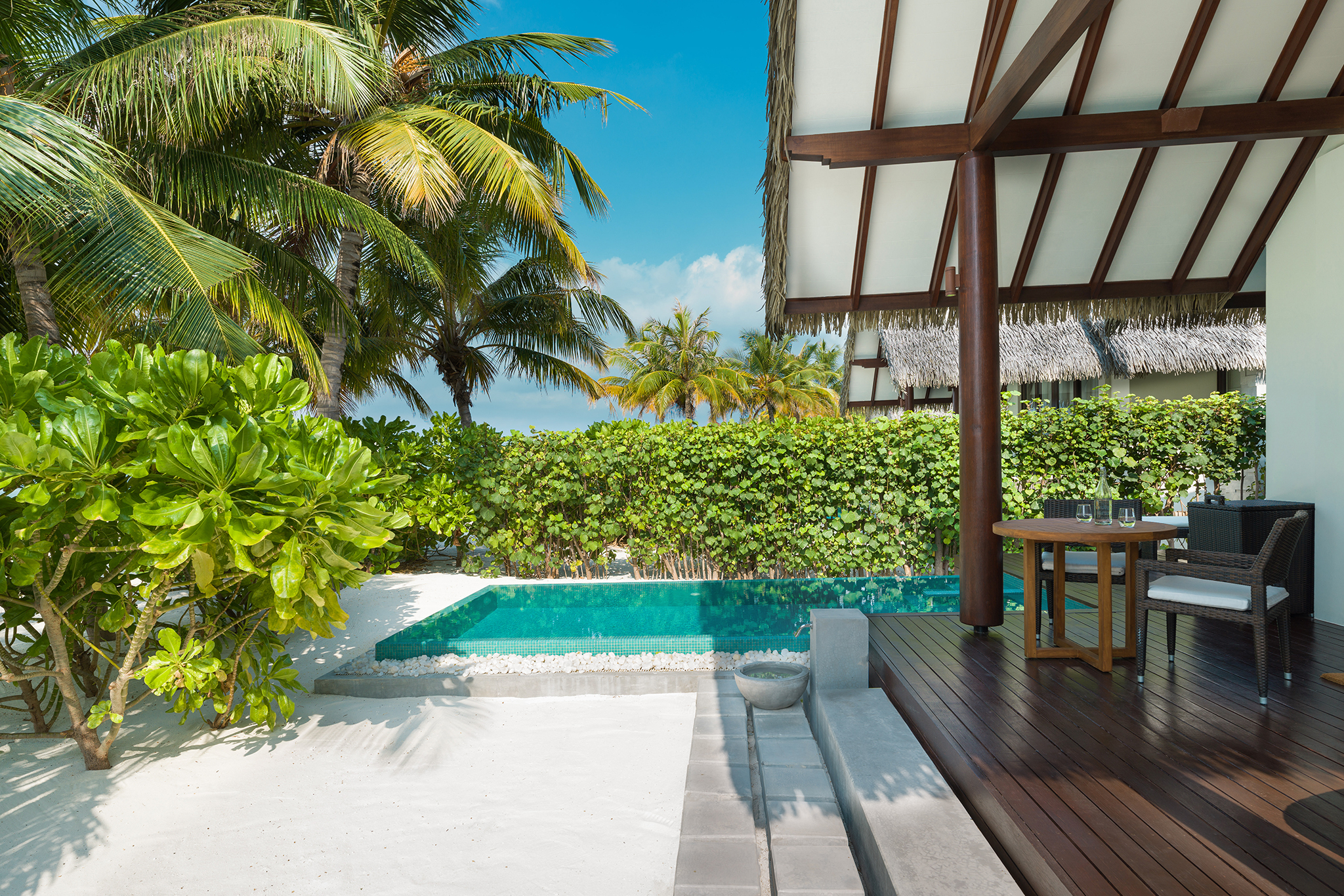 Heritance Aarah - Pool Beach Villa