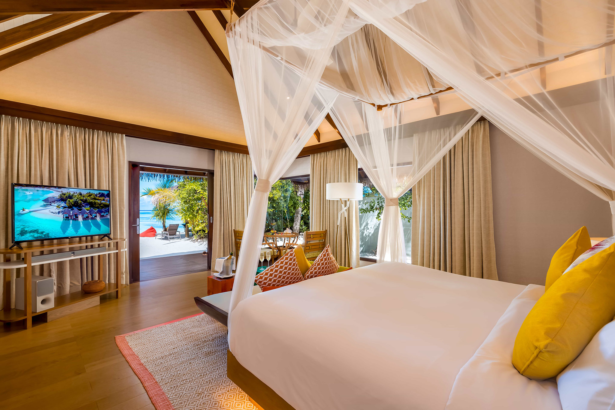 OZEN LIFE MAADHOO – Earth Villa – Bedroom 1 OZEN LIFE MAADHOO - Earth Villa - Bedroom 1