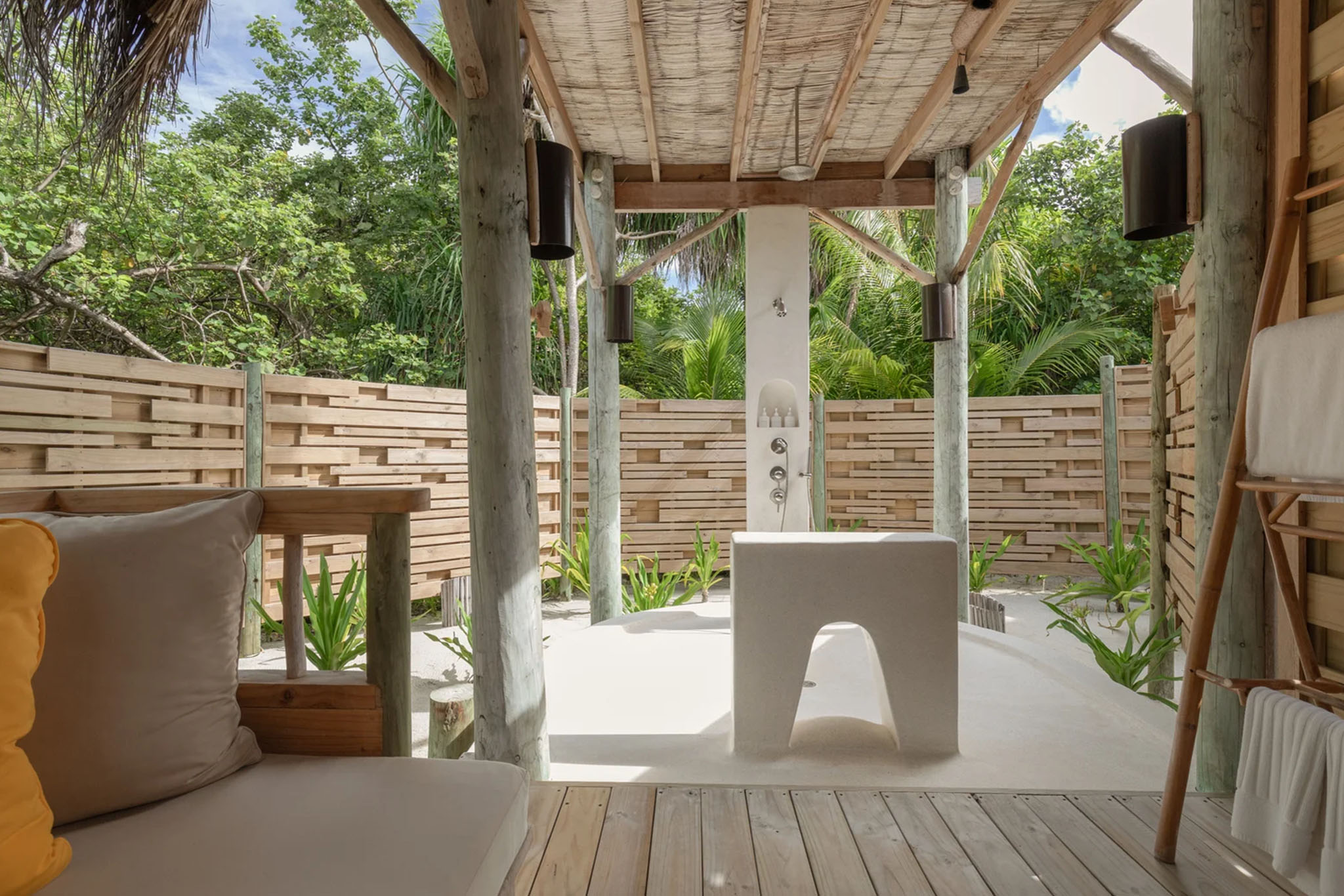 Six Senses Laamu - Two-Bedroom Lagoon Beach Villa with Pool
