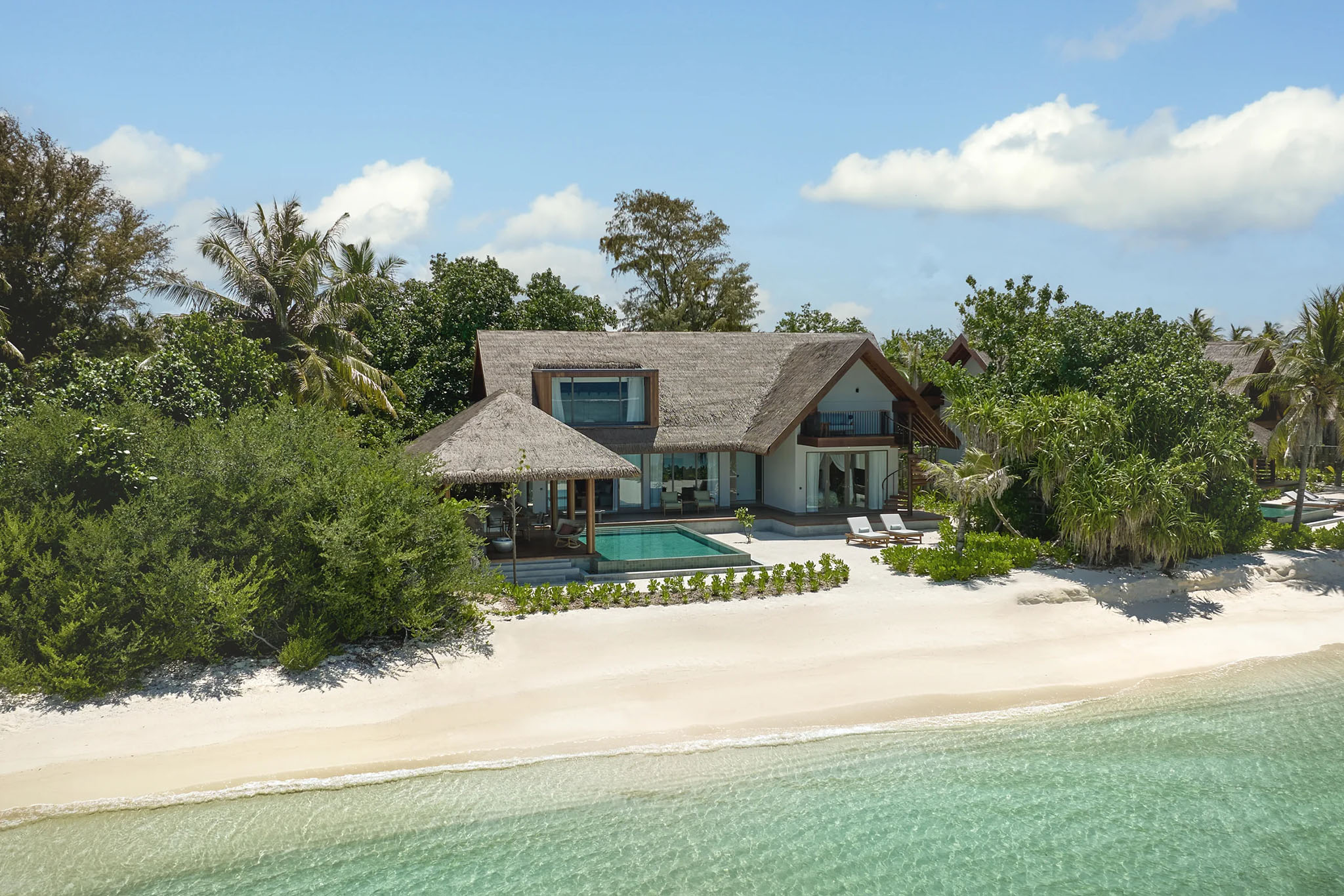 Six Senses Kanuhura - Beach Retreat with Pool
