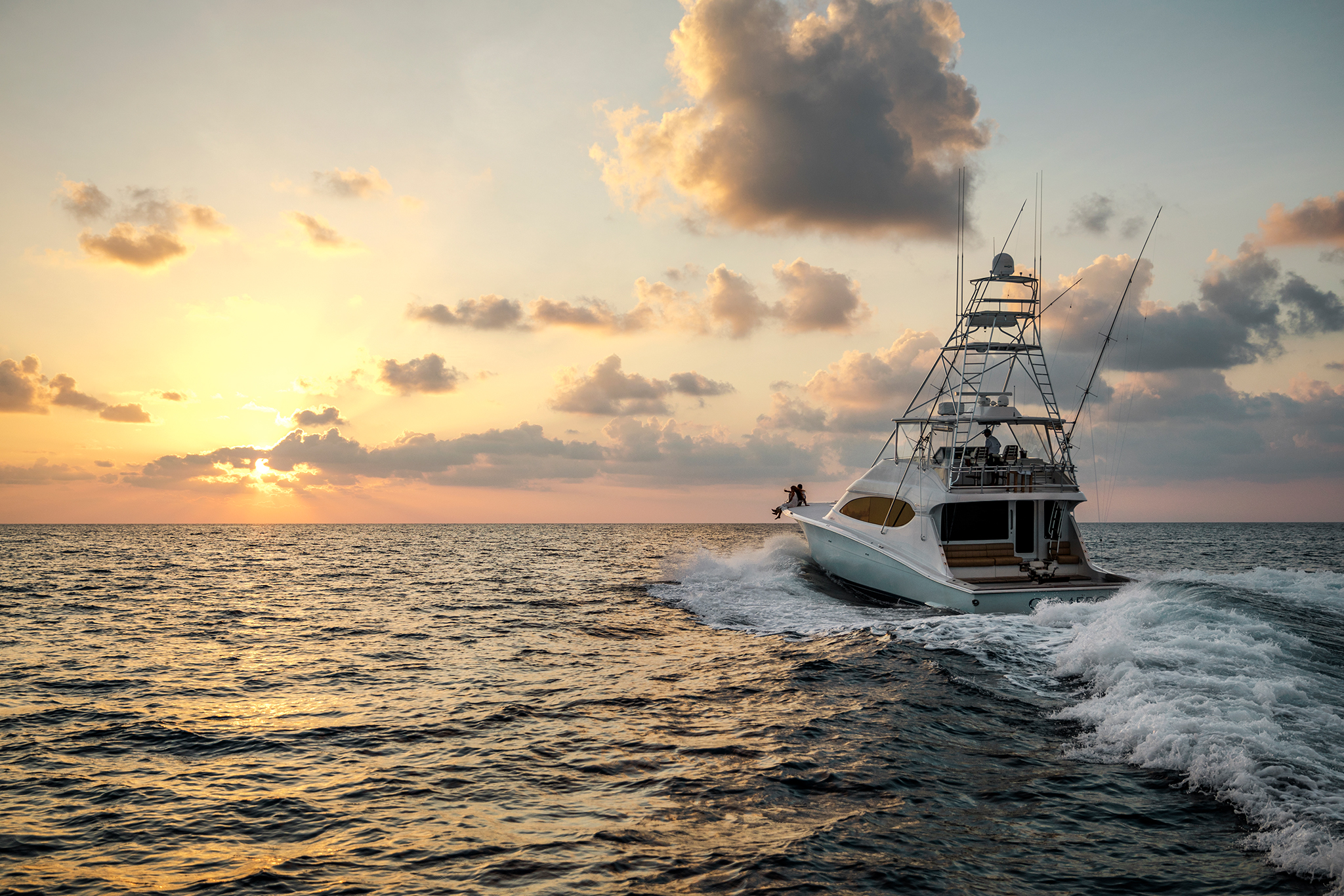 COMO Maalifushi - Sunset_Cruise_with_Cameron 