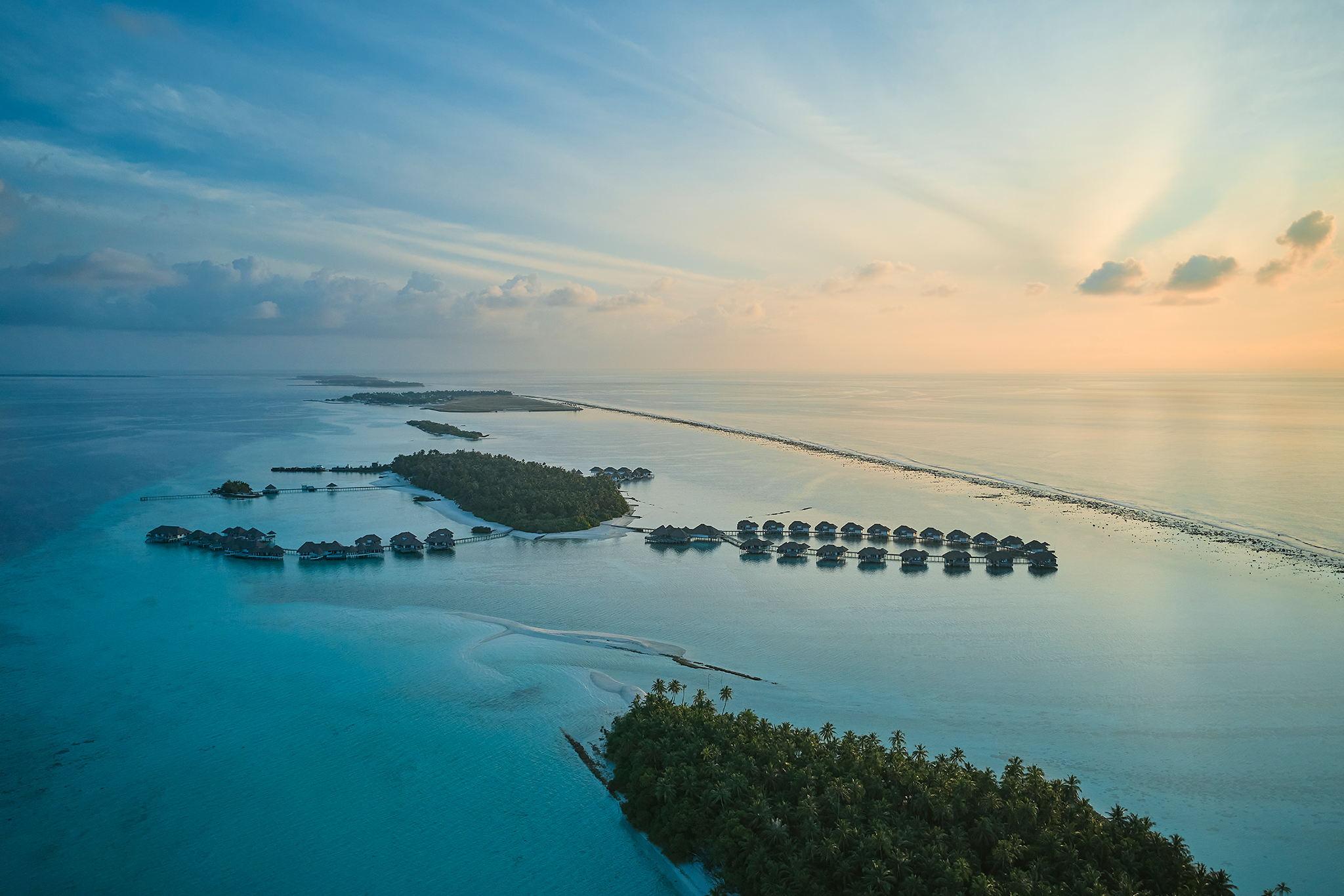COMO Maalifushi _Aerial_Lavadhoo and Maalifushi