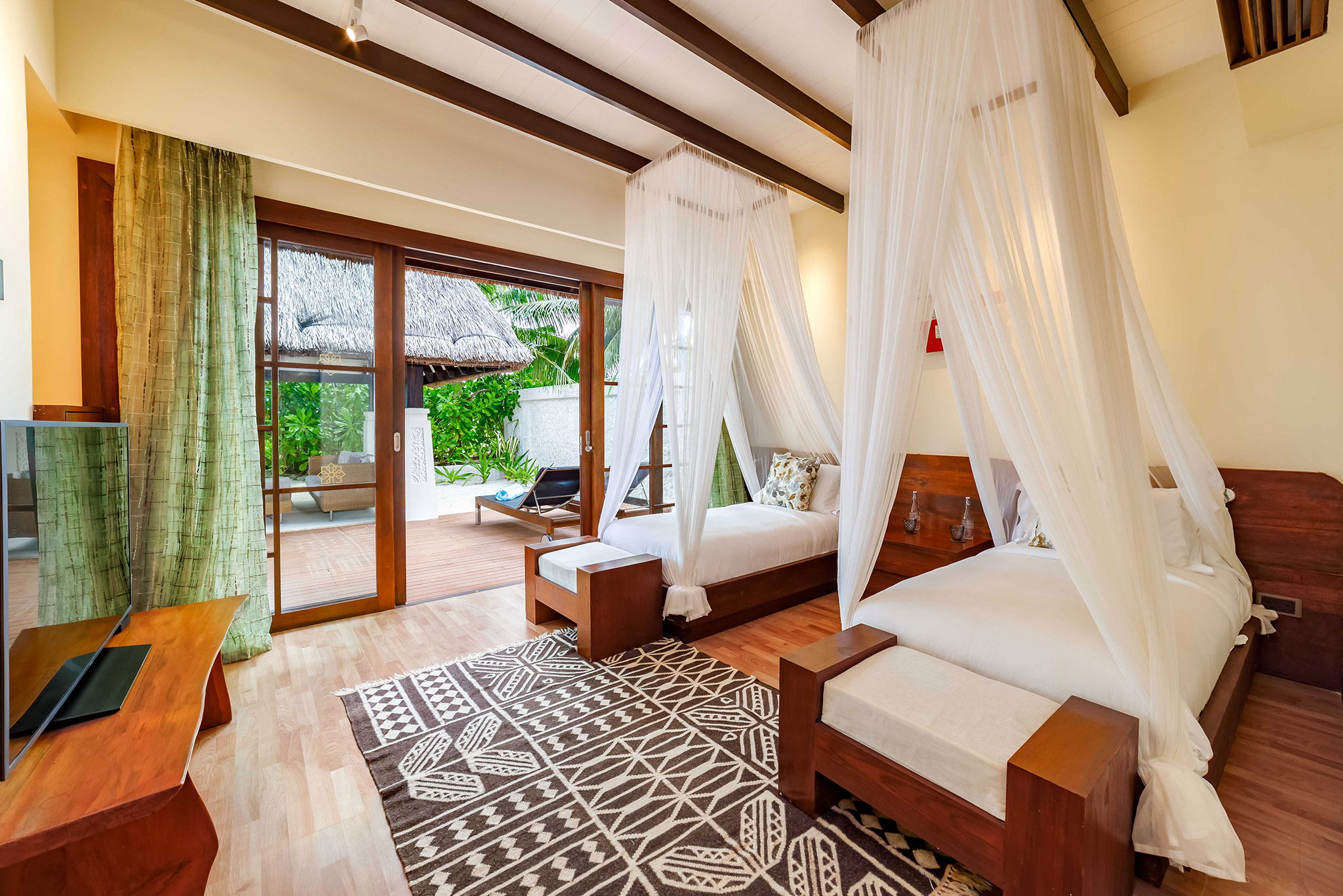 OZEN RESERVE BOLIFUSHI – Earth Pool Pavilion – Twin Bedroom OZEN RESERVE BOLIFUSHI - Earth Pool Pavilion - Twin Bedroom