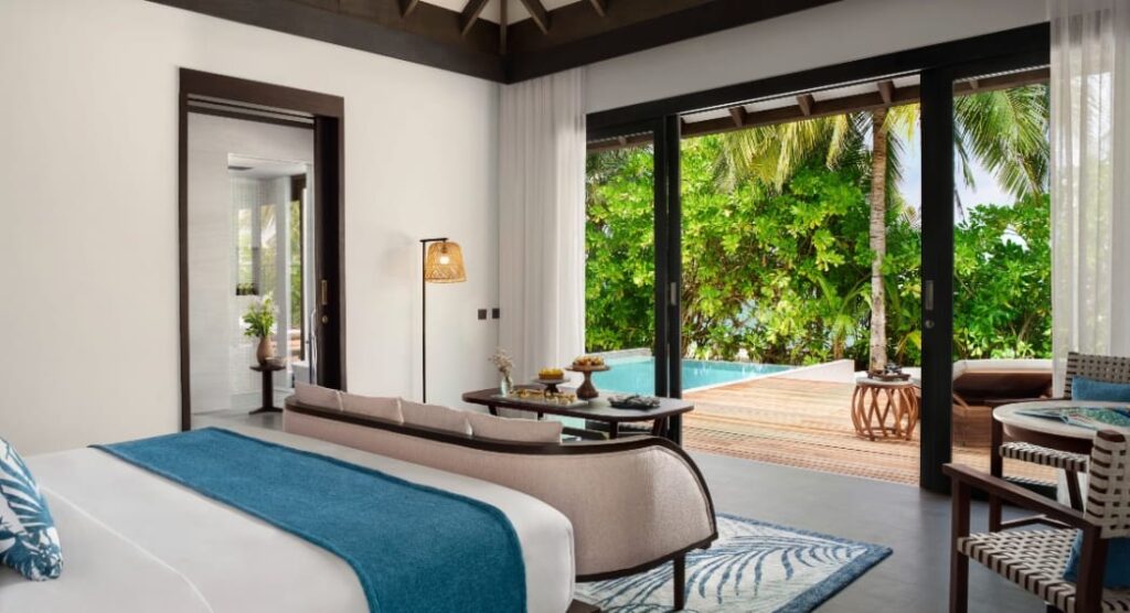 Anantara Dhigu Maldives pool aerial