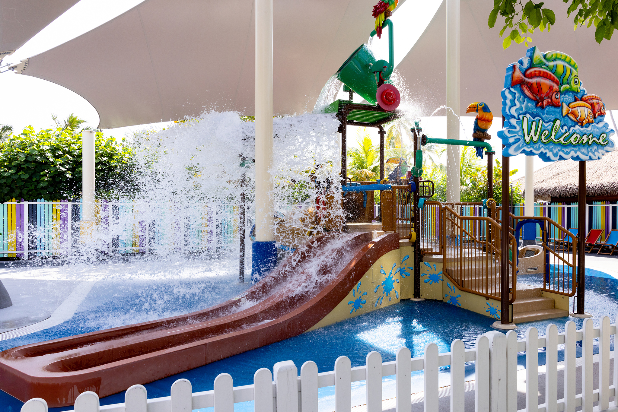 2048px X 1366px_0000_The Stars Club Outdoor Water