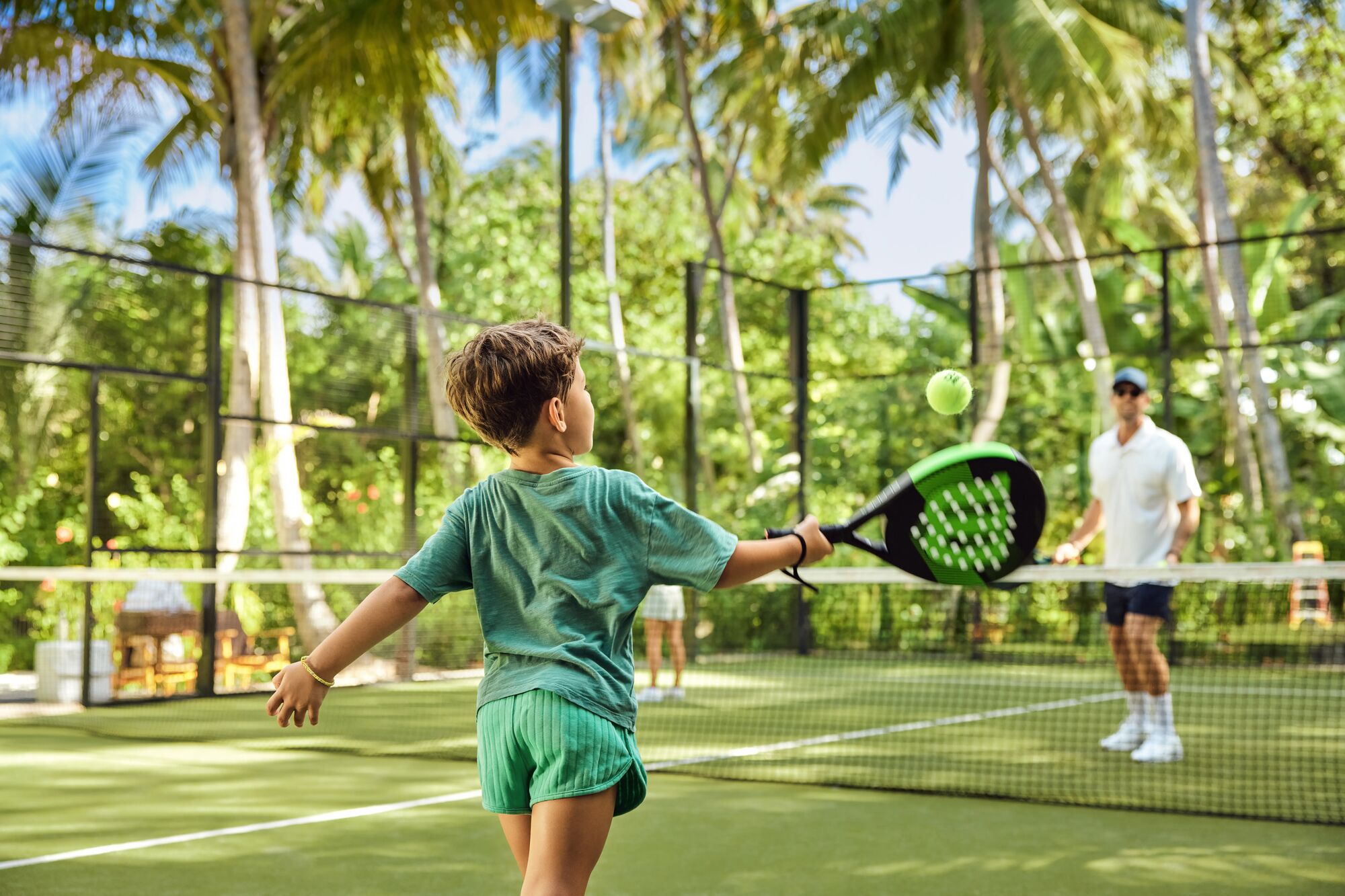 JOALI Maldives – Family Padel Tennis – _2000x1333px